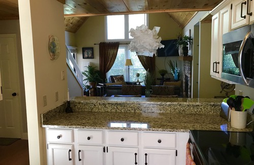 Sapphire Casa | ¡EL MEJOR VALOR DE ZAFIRO! ACOGEDOR CON ENCANTO RÚSTICO MODERNO LIMPIO PRIVADO RELAJANTE Y DIVERTIDO