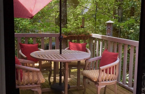 Sapphire Casa | ¡EL MEJOR VALOR DE ZAFIRO! ACOGEDOR CON ENCANTO RÚSTICO MODERNO LIMPIO PRIVADO RELAJANTE Y DIVERTIDO