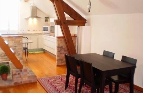 Joinville Apartamento | Encantador estudio con entrepiso. piscina climatizada