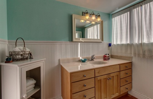 Mendocino Casa | Encantador estudio con bañera de hidromasaje, a poca distancia de la playa de Caspar.