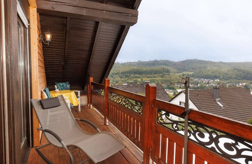 Allenbach Apartamento | Charming top floor apartment (53sqm) with balcony