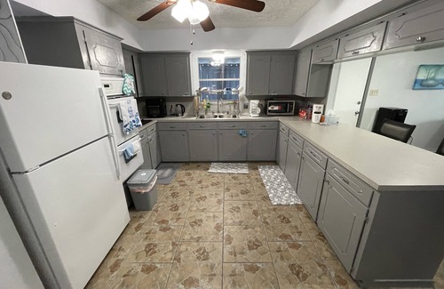 Hitchcock Casa | Charming tuck away waterfront home