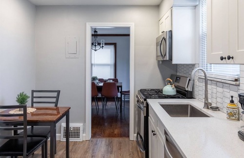 University Heights Casa | Charming University Heights Getaway