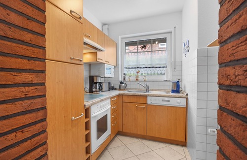 Wangerland Casa | Charming vacation home "Lütte Uttied": Your cozy retreat on the North Sea