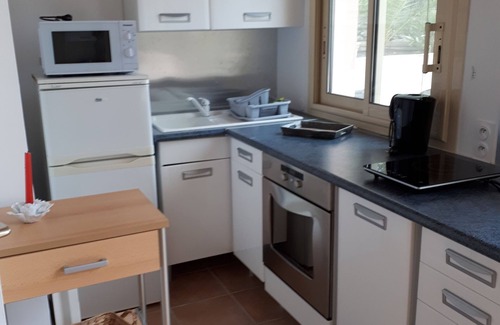 Le Beausset Apartamento | Charming vacation studio
