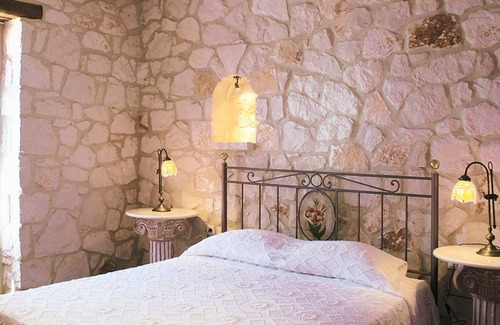 Agia Marina Villa | Una villa encantadora para pasar unas vacaciones tranquilas junto a la piscina o explorar las tranquilas bahías y pueblos locales.