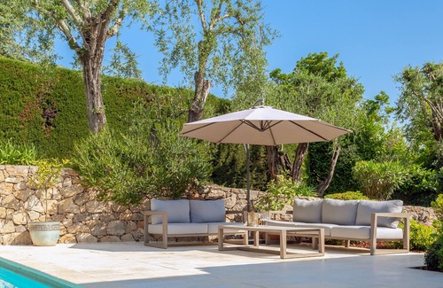 Valbonne Villa | Encantadora villa a 5 minutos a pie del pueblo de Valbonne