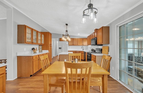 Grandy Casa | Charming waterfront 3-bedroom house