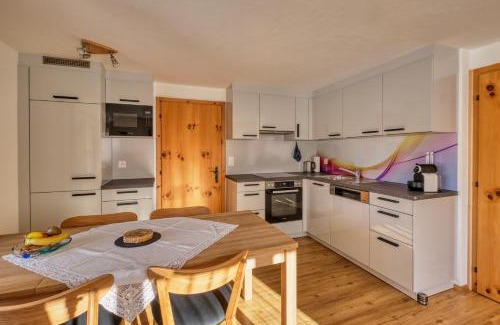 Valsot Apartamento | Chasa Plajet