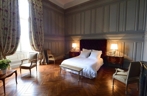Paraza Cama Y Desayuno | Chateau De Paraza