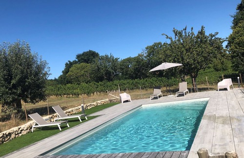 Saint-Pierre-de-Bat Casa | Château Petit Luc, finca vinícola restaurada con piscina climatizada