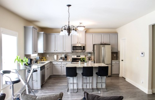 Hampton Casa | Cheerful & Spacious 4bedroom home away from home!