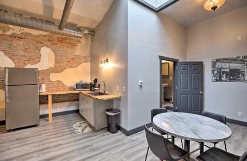 Cherokee Apartamento | Cherokee Vacation Rental - On Main Street!