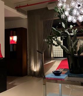 Midtown - Westport Hotel | Cherry Warehouse Hotel