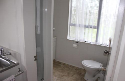 Blenheim Hotel | Cherylea Motel