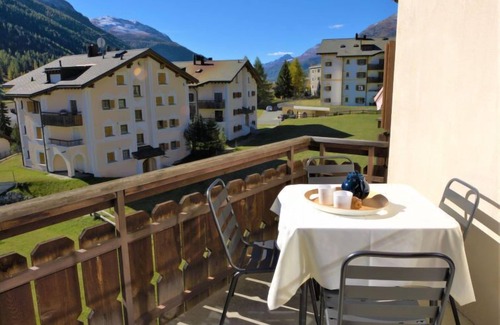 Zuoz Apartamento | Chesa Arpschellas - Reis by Interhome