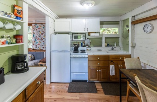 Boothbay Cabina | Chesuncook by Sea Maine