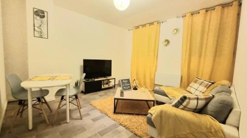 Cote Est Soquence Apartamento | Chez K&D T2 Jaune Le Havre
