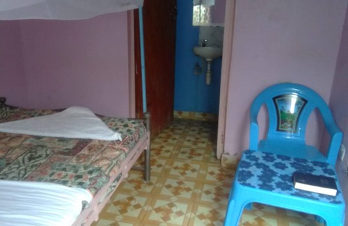 Ugunja Cama Y Desayuno | Chez Mbago Resort