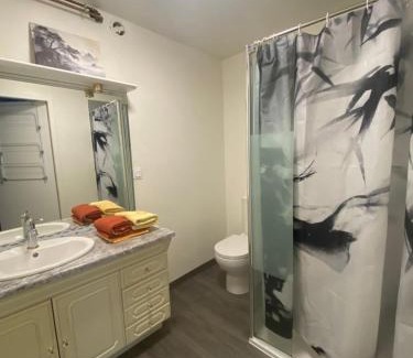 Chambon-sur-Voueize Apartamento | Chez Nono - Studio chaleureux proche thermes