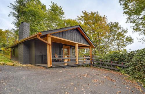 Blowing Rock Casa | Chic Cabin! Epic Views of Grandfather Mountain