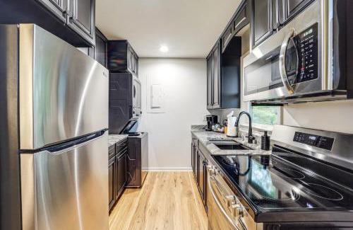 Blowing Rock Casa | Chic Cabin! Epic Views of Grandfather Mountain