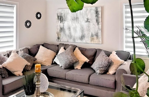 Cutler Bay Casa | Chic Ocean Miami 88