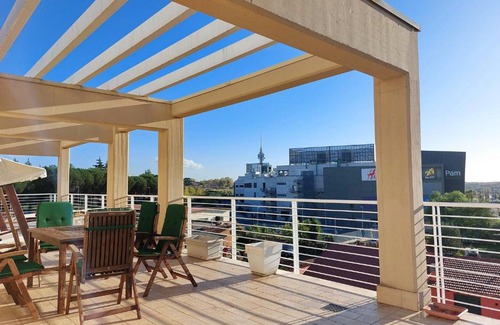 Quartiere XXXI Giuliano Dalmata Apartamento | Attico chic incantevole a Roma a due piani