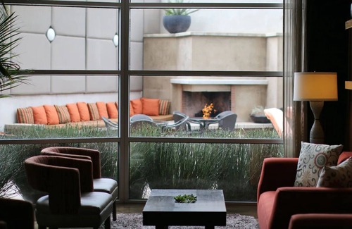 Los Angeles Hotel | Chic Room for a Relaxing Stay! Rooftop Dining, Outdoor Pool, LA Skyline Views!