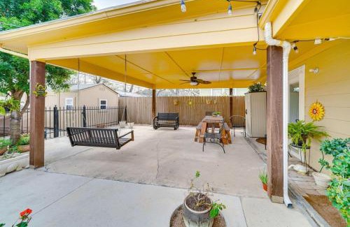 Northwest Los Angeles Heights Casa | Chic San Antonio Cottage - 5 Miles to Downtown