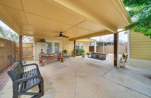 Northwest Los Angeles Heights Casa | Chic San Antonio Cottage - 5 Miles to Downtown