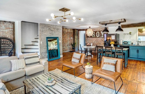 Troy Casa | Chic Troy Home Near Downtown, 9 Mi to Albany!