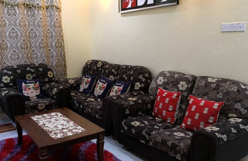 Kampung Kedawang Hotel | Chily Guesthouse