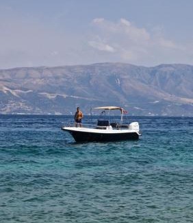 Vlore Alquiler De Eote | Chosen Boat Trip by T