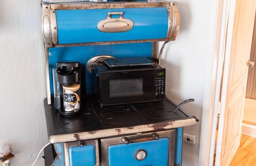 Placerville Cabaña | COTTAGE ACOGEDOR DE LA GRANJA DE CHUCKELLI