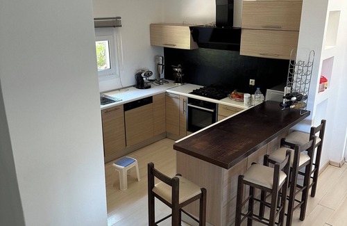 Linoperamata Villa | Cicada 4 Bedroom Villa