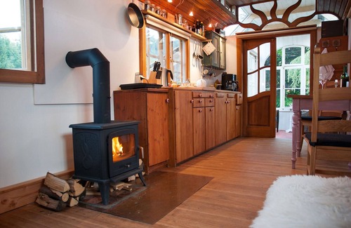 Windeck Casa | Romántico vagón de circo en el río, justo en el sendero natural de Sieg