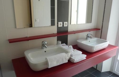 Lourdes Hotel | Cit'Hotel de La Vallée