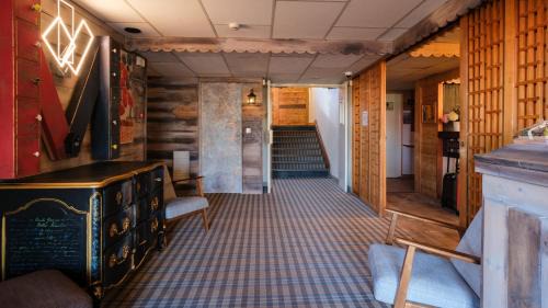Chalons-en-Champagne Hotel | Cit'Hotel Le Montreal