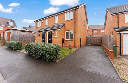 Coventry City Centre Apartamento | City Centre House.Parking.Sofa Bed.WIFI