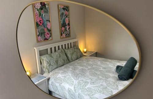 Portswood Casa | City Retreat 3 Bed House with King, Double and Single