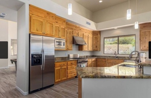 Laveen Village Casa | CITY VIEWS RESORT-PHOENIX /WESTGATE ARENA/TEMPE-HUGE HOUSE&GUEST HOUSE,POOL&SPA