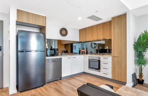 Adelaide Central Business District Apartamento | Cityscape Haven - CBD retreat with an array of Hotel Amenities