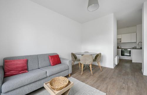 Evreux Apartamento | CityStay Évreux Cosy 40 m2 Parking privé & Wi-Fi Centre & Gare