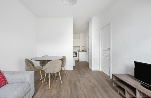 Evreux Apartamento | CityStay Évreux Cosy 40 m2 Parking privé & Wi-Fi Centre & Gare