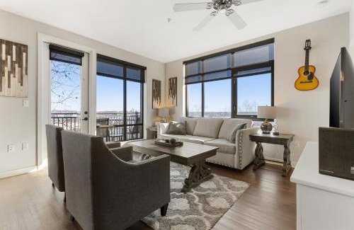 Rolling Mill Hill Casa | Cityview 220