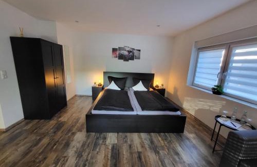 Rodder Apartamento | CJS Apartments - Chill or Drive am Nürburgring, Free Parking, WLan, Spacious Rooms, Quiet Location