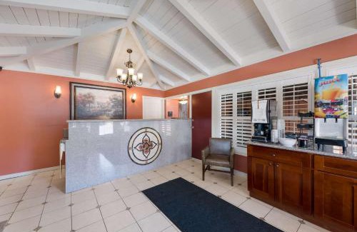 Pacific Grove Hotel | Clarion Collection Wilkie's Inn Pacific Grove - Monterey