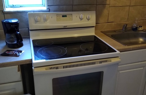 Frostburg Hotel | Clarysville Motel