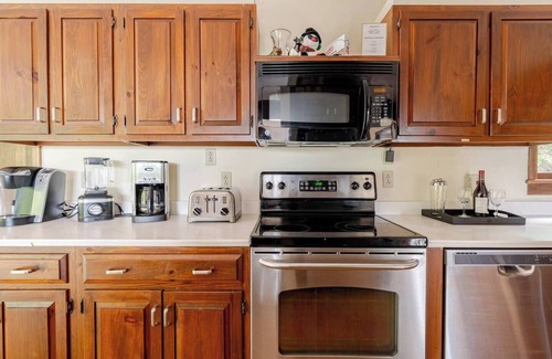 Town of Lloyd Casa | Exclusivo Hudson River Home & Pool